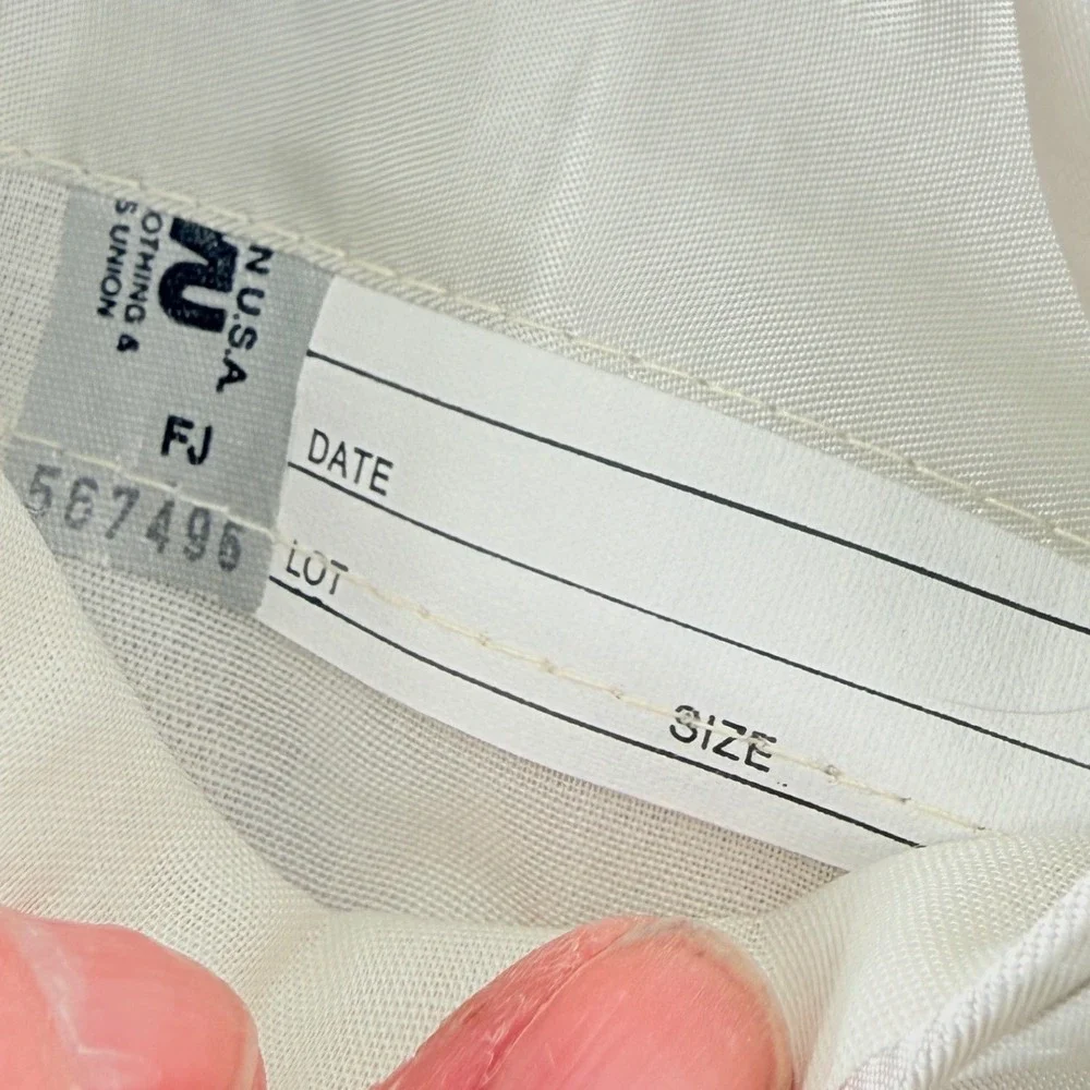 Beautiful Vtg Mens Gray Pinstripe Blazer Two Button Sport Coat USA‎ 44R